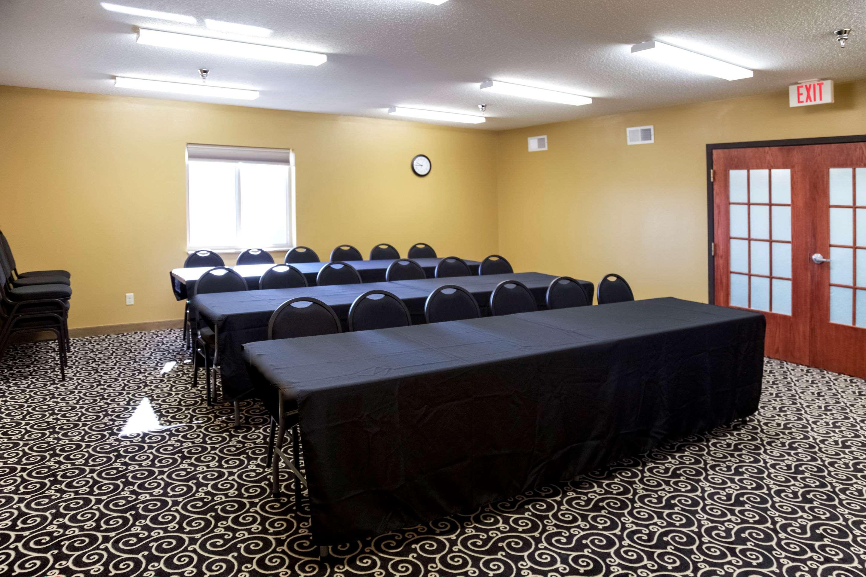Quality Inn & Suites Watertown Near Prairie Lakes Ice Arena Exteriér fotografie